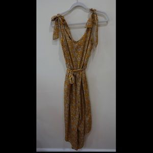 Amazon Sleeveless Tie Wide Leg Jumpsuit with Belt - Large